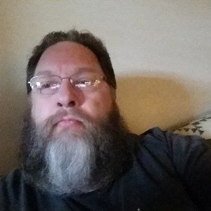 Meet your Posher, Tom